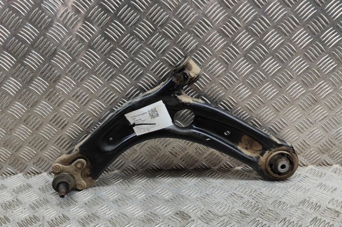 Braț inferior st&acirc;nga față SEAT ATECA KH7 2020 OEM: 3Q0407151P 24816566