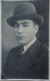 Fotografie de epoca, barbat elegant