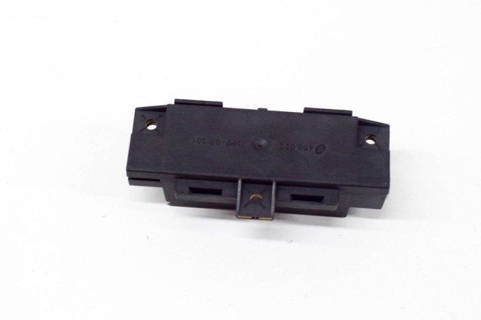 Modul de control ușă dreapta față AUDI A8 D3 4E2, 4E8 2003 OEM: 361.296.58 13940308