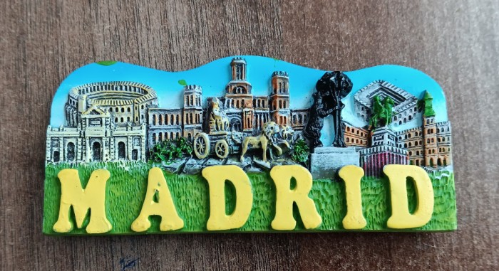 D7 - Magnet frigider - tematica turism - Spania 62