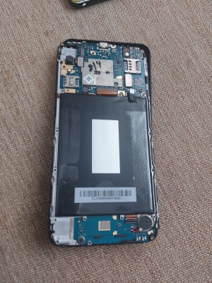 Dezemembrez Smartphone Wiko Y80 W-V720 Livrare gratuita! foto