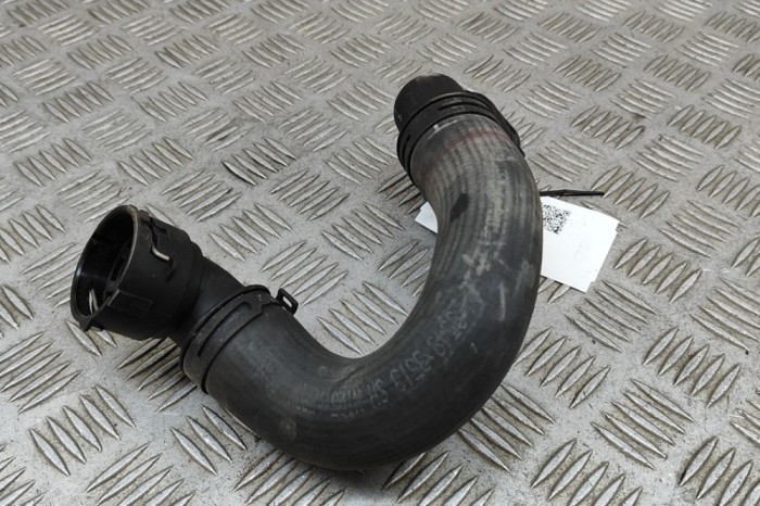 Furtun de lichid de răcire OPEL MOKKA / MOKKA X 2015 OEM: 95493513 26370117