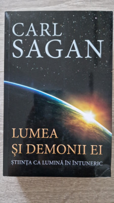 LUMEA SI DEMONII EI - Carl Sagan foto