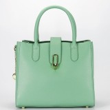 Cumpara ieftin Geanta DIANA&amp;CO dama verde, piele ecologica, 2 compartimente, stil casual, de mana/umar, 23x28x13 cm
