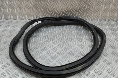 Garnitura ușă dreapta spate MERCEDES-BENZ CLA Coupe C118 2023 OEM: A1186920800 | 29832220 foto