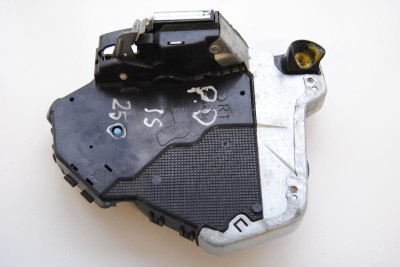 &amp;Icirc;ncuietoare ușă dreapta față LEXUS IS II GSE2_, ALE2_, USE2_ 2007 OEM: A046693 1768816 foto