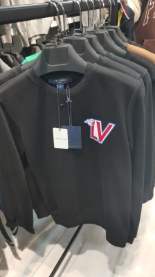 bluze modele noi transport inclus foto