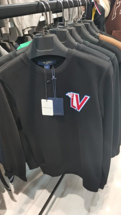 bluze modele noi transport inclus