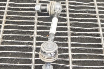 Bieleta stabilizatoare dreapta spate TESLA MODEL 3 2020 OEM: 1044496-00-E 12361693 foto