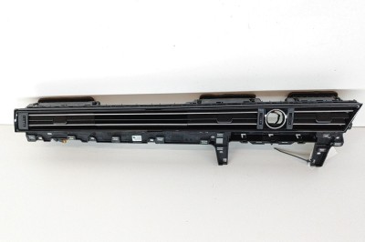 nerasta VW PASSAT B8 3G2 2017 OEM: 3G2858415F,3G2857083 27313362 foto