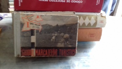 GHIDUL MARCAJELOR TURISTICE foto