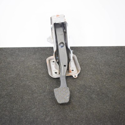 Pedala de fr&amp;acirc;nă VW PASSAT Variant B7 365 2011 OEM: 1K1721057AL755294008581781 4118427 foto