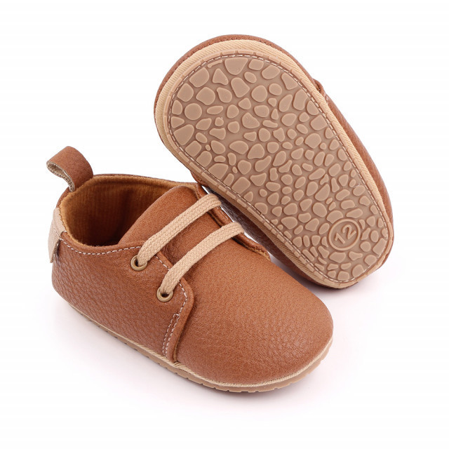 Pantofiori eleganti maro cu sireturi (Marime Disponibila: 6-9 luni (Marimea 19