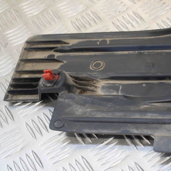 Alt scut motor FORD FOCUS III 2016 OEM: AV61-R11779-AF