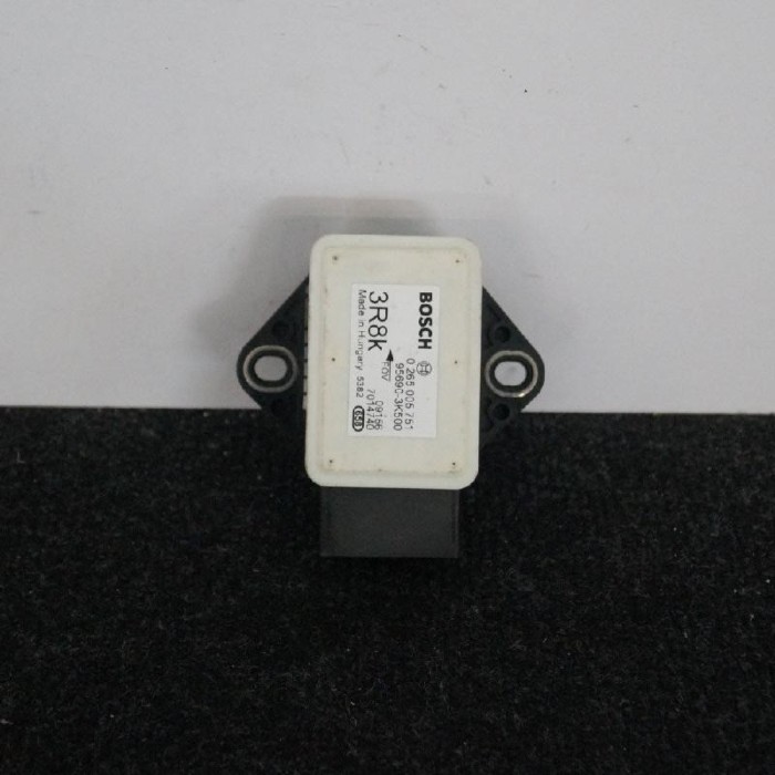 Senzor de accelerație HYUNDAI SONATA VI YF 2012 OEM: 95690-3K5000265005751 2366476
