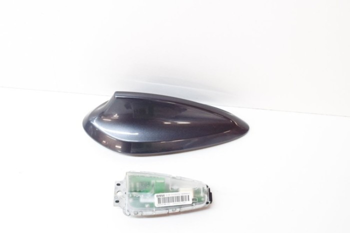 Antena BMW 3 F30, F80 2013 OEM: 1682707,30000986BF,6959146,9253669 14544556