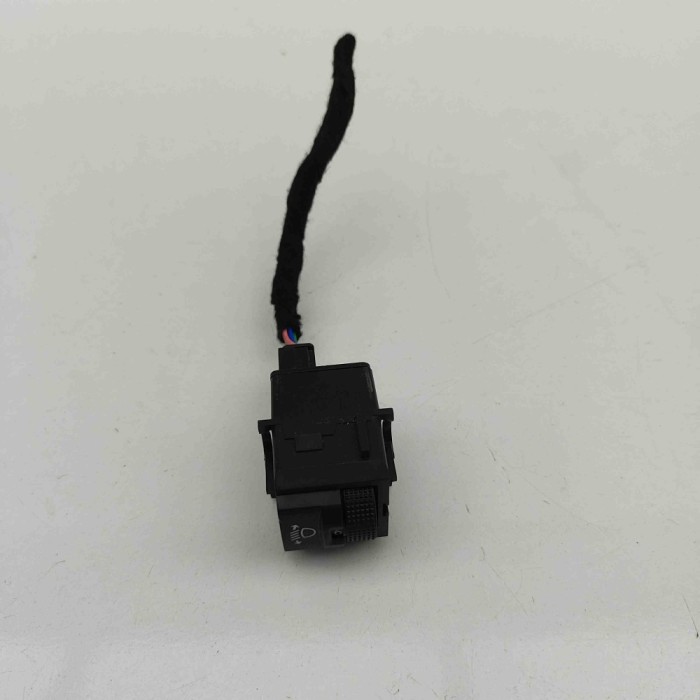 Comutator de reglare &icirc;nălțime faruri CITRO&Euml;N C5 AIRCROSS 2023 OEM: 98095437ZD | 32549137