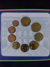 Italia 2010 - Set complet de euro bancar de la 1 cent la 2 euro + moneda 2 euro