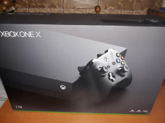 Xbox one x si 4 jocuri 1 250 lei foto