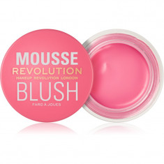 Makeup Revolution Mousse blush culoare Squeeze Me Soft Pink 6 g