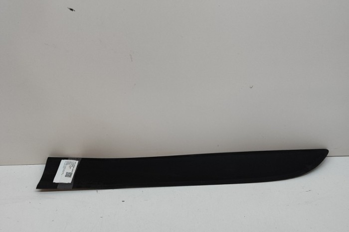 Bandou inferior ușă st&acirc;nga față PORSCHE MACAN 95B 2014 OEM: 95B837889F,95B.837.889.F 26830892