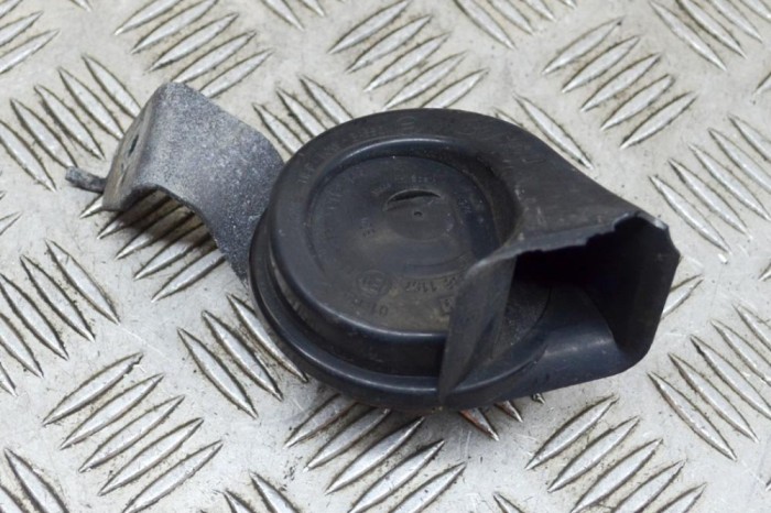 Claxon dreapta CHRYSLER 300 C LX 2006 14472718