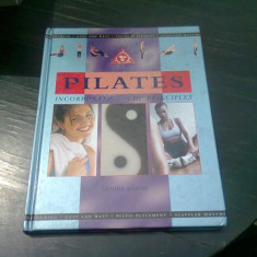 PILATES - SANDIE KEANE (TEXT IN LIMBA ENGLEZA)