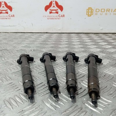 Injectoare Mercedes A-Class B-Class Cla 1.8D 2011-2014 foto