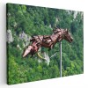 Tablou steagul dacic, cap de lup, sculptura bronz, maro, verde 1720 Tablou canvas pe panza CU RAMA 30x40 cm