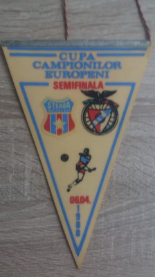 D9 132 - fanion - sport - fotbal - Steaua Bucuresti - Benfica Lisabona - CCE - 6 aprilie 1988 foto