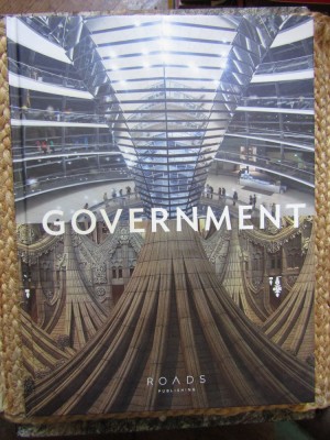 GOVERNMENT ROADS PUBLISHING 2015 foto