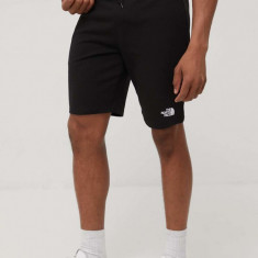 The North Face pantaloni scurti din bumbac barbati, culoarea negru