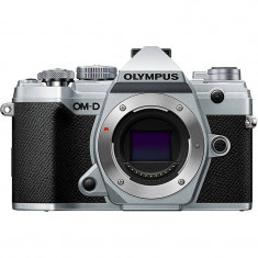Aparat foto Mirrorless Olympus E-M5 Mark III 20.4 Mpx Silver Body foto