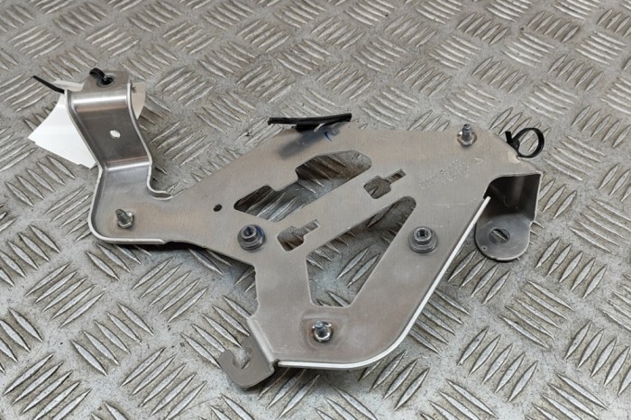 Suport PORSCHE PANAMERA 971 2018 OEM: 971907515,971.907.515 23498553