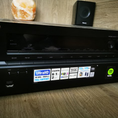 Vand Onkyo TX-NR737 cu telecomanda, in stare impecabila