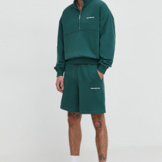 Abercrombie & Fitch pantaloni scurti barbati, culoarea verde