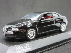 Macheta Alfa Romeo GT Minichamps 1:43 foto