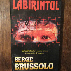 Labirintul - Serge Brussolo