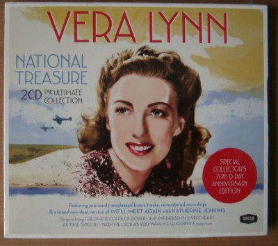 Vera Lynn - National Treasure foto
