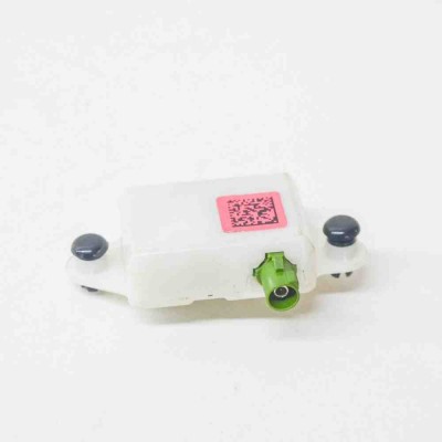 Amplificator de antena TESLA MODEL 3 2020 OEM: 1093306-00-E foto