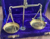 Balanta 2 - Balanta bijutier cu greutati - vintage - piesa de colectie