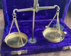 Balanta 2 - Balanta bijutier cu greutati - vintage - piesa de colectie