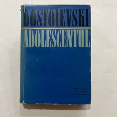 Dostoievski - Adolescentul