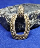 pandantiv vechi din argint cu marcasite