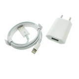 Cumpara ieftin Set incarcator pentru Apple, A1400, priza EU, 1 x USB, 5W, cu cablu tip Lightning, 1m, alb, in blister