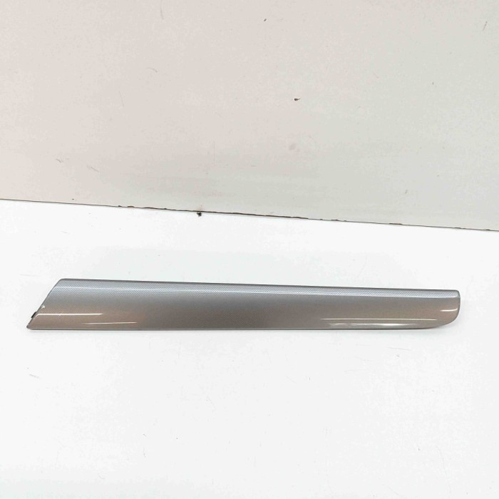 Ornament panou ușă st&acirc;nga față VW SHARAN 7N1, 7N2 2012 OEM: 7N0867439 31402017