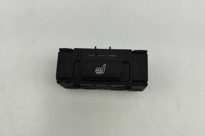Comutator &icirc;ncălzire scaun BMW X5 G05 2020 OEM: 6828057 30967880