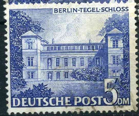 GERMANIA BVERLINUL DE VEST 1949 - CLADIRI , CASTEL TEGEL - TIMBRU STAMPILAT
