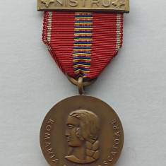 Medalia Cruciada impotriva Comunismului 1941 cu bareta NISTRU varianta originala