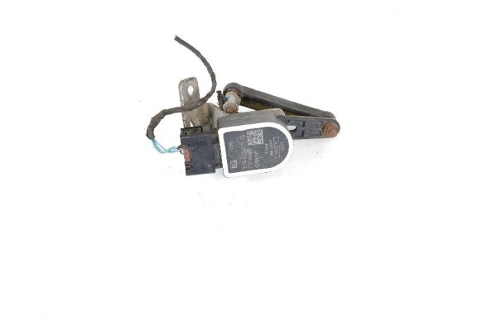Senzor de nivel &icirc;nălțime dreapta spate BMW 5 Gran Turismo F07 2013 OEM: 6784075 10500197